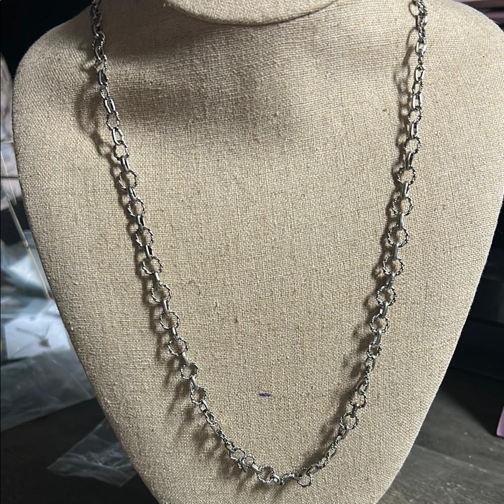 Elegant Textured 30inch  Silver‎ Chain Necklace